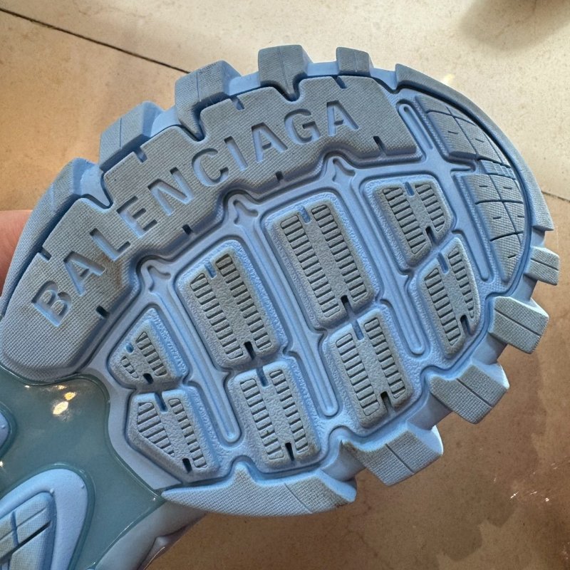 Balenciaga 水藍色運動休閒球鞋-5