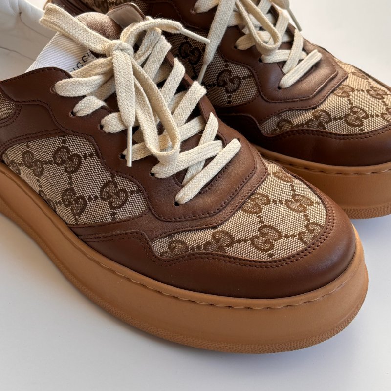 ::GUCCI:: 焦糖色皮革 GG緹花 綁帶休閒鞋 板鞋 餅乾鞋 8.5號-10
