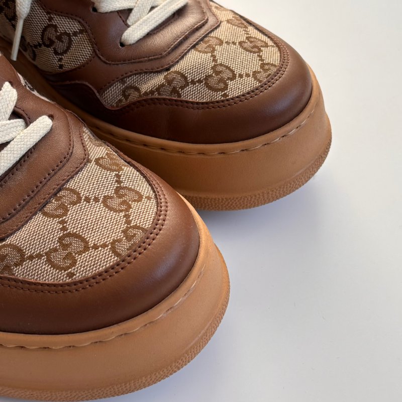 ::GUCCI:: 焦糖色皮革 GG緹花 綁帶休閒鞋 板鞋 餅乾鞋 8.5號-11