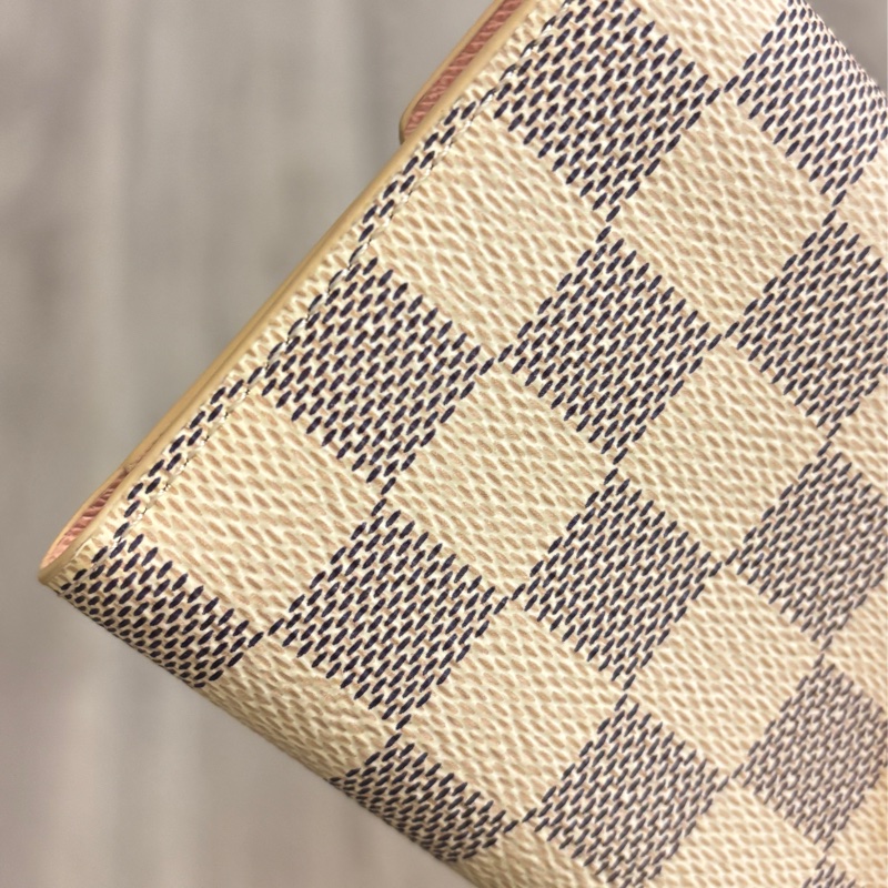 LV棋盤白小錢包-2