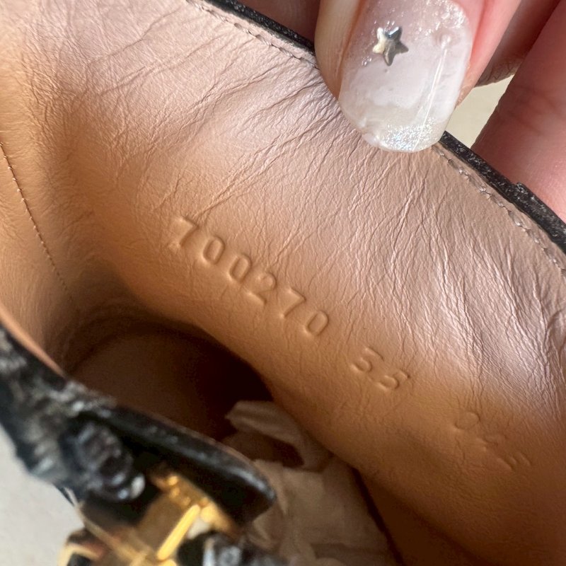 Gucci 黑色金雙G小鑽質感低筒靴-6