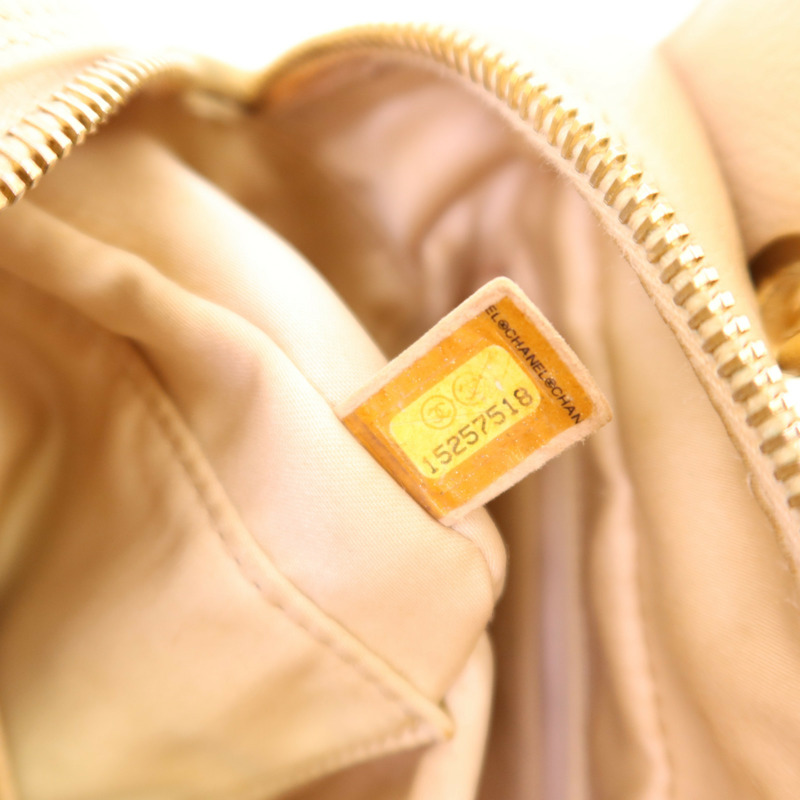 CHANEL 牛皮皮革Chain Shoulder金扣鏈帶肩背袋-15
