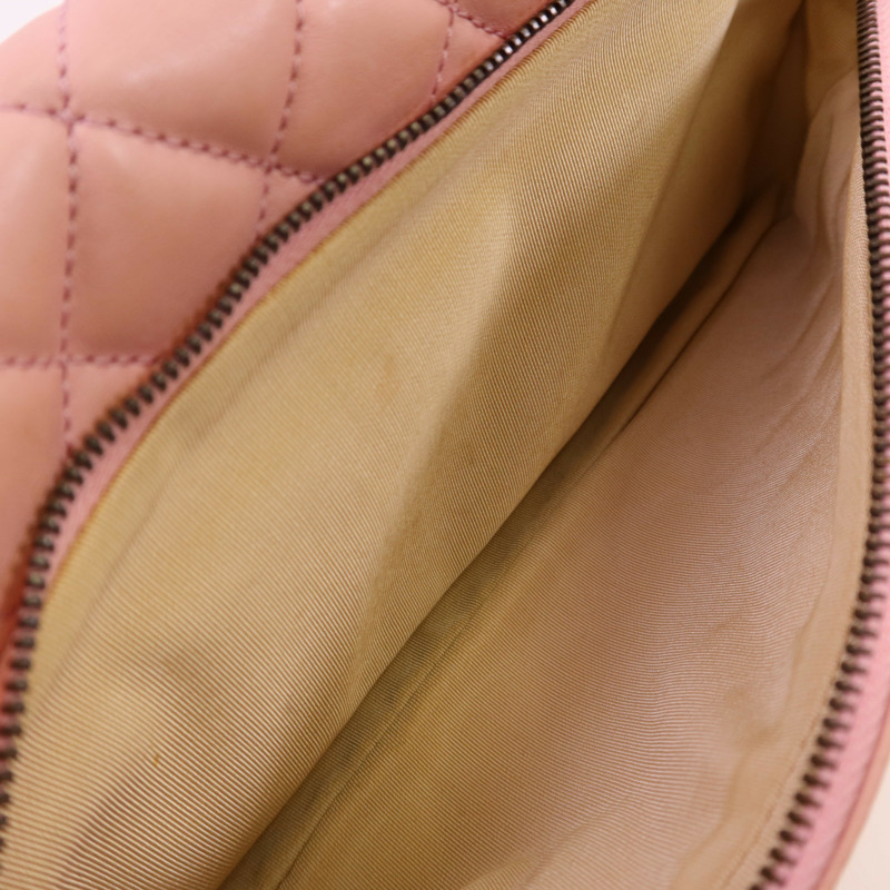 CHANEL 牛皮皮革Chain Shoulder金扣鏈帶肩背袋-20