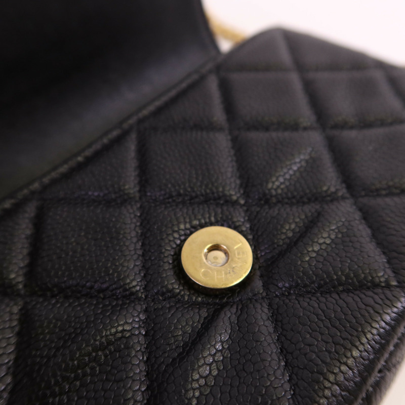 CHANEL 牛皮皮革Waist Bag金扣鏈帶腰包-10