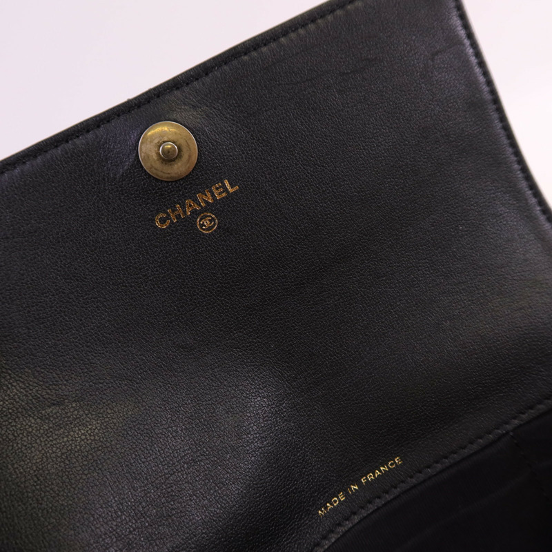 CHANEL 牛皮皮革Waist Bag金扣鏈帶腰包-14