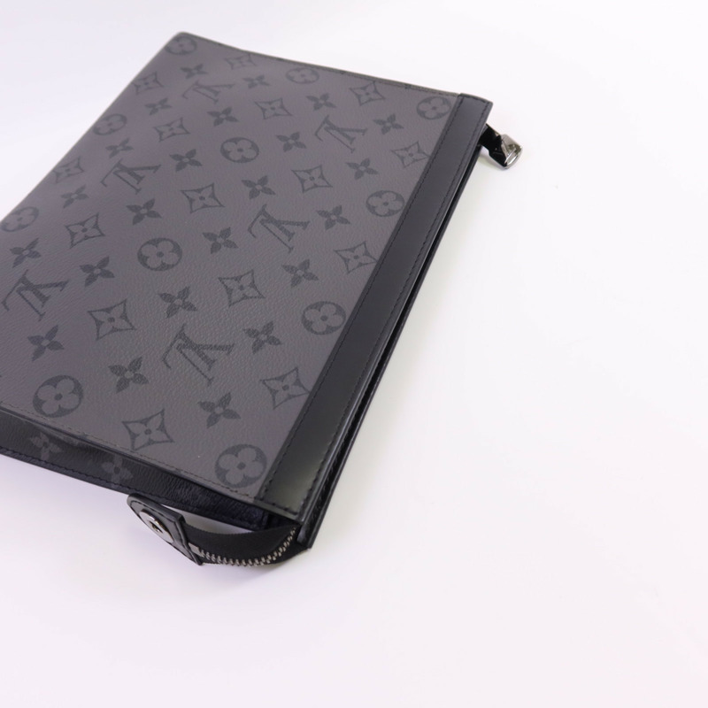 LOUIS VUITTON Monogram Eclipse Pochette Voyage MM銀扣手拿包-4