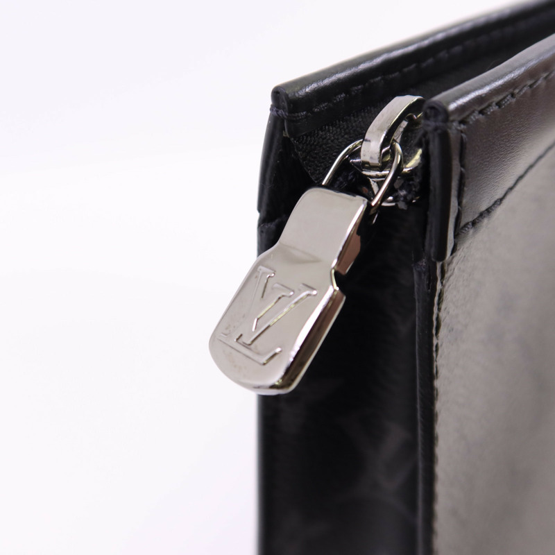 LOUIS VUITTON Monogram Eclipse Pochette Voyage MM銀扣手拿包-9