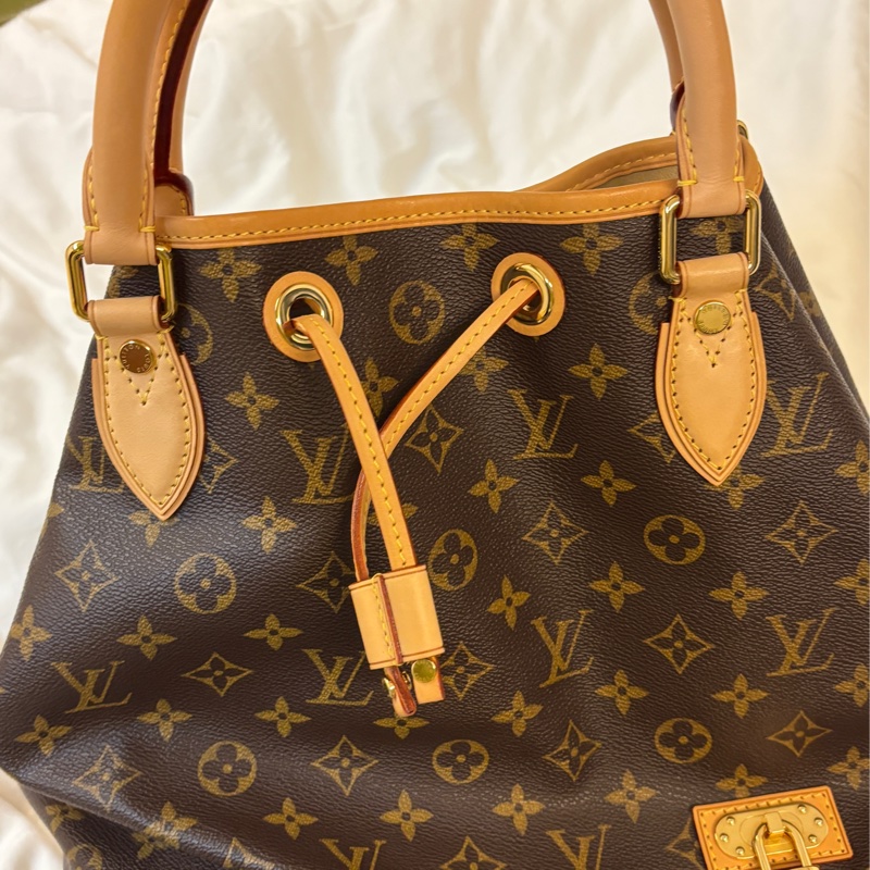 LV肩背 手提 NEO MONOGRAM托特包-0