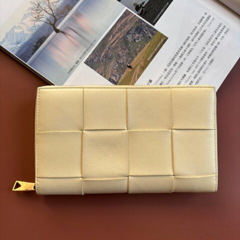 BOTTEGA VENETA BV＊檸檬澄色大格編織拉鍊長夾