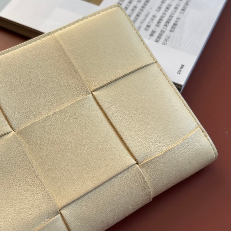 BOTTEGA VENETA BV*檸檬澄色大格編織拉鍊長夾-6