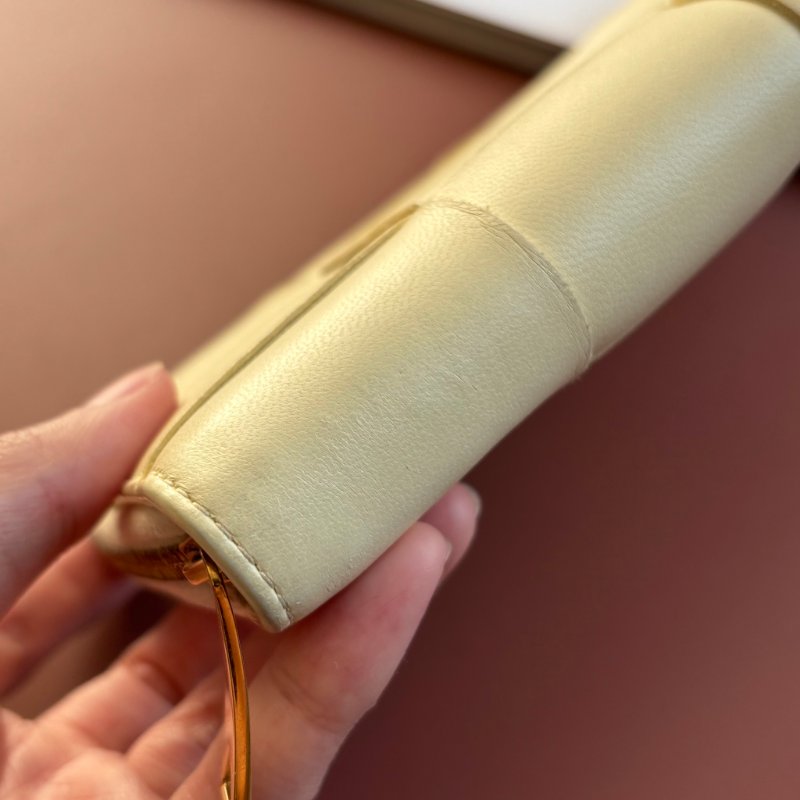 BOTTEGA VENETA BV*檸檬澄色大格編織拉鍊長夾-10