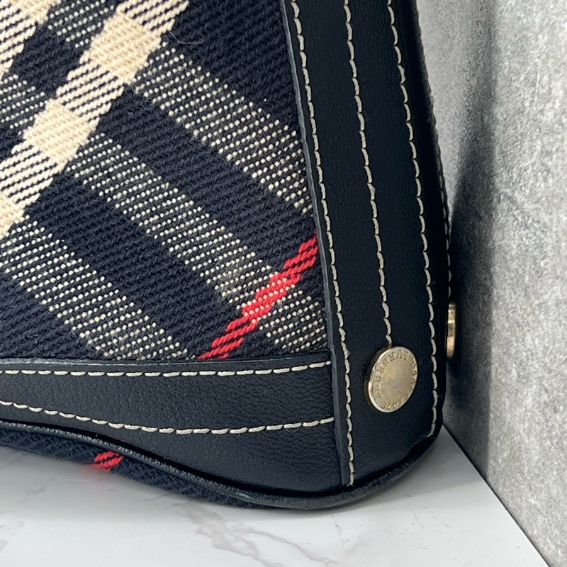 💗香緹國際精品💗 745 Burberry 藍格紋托特包-1