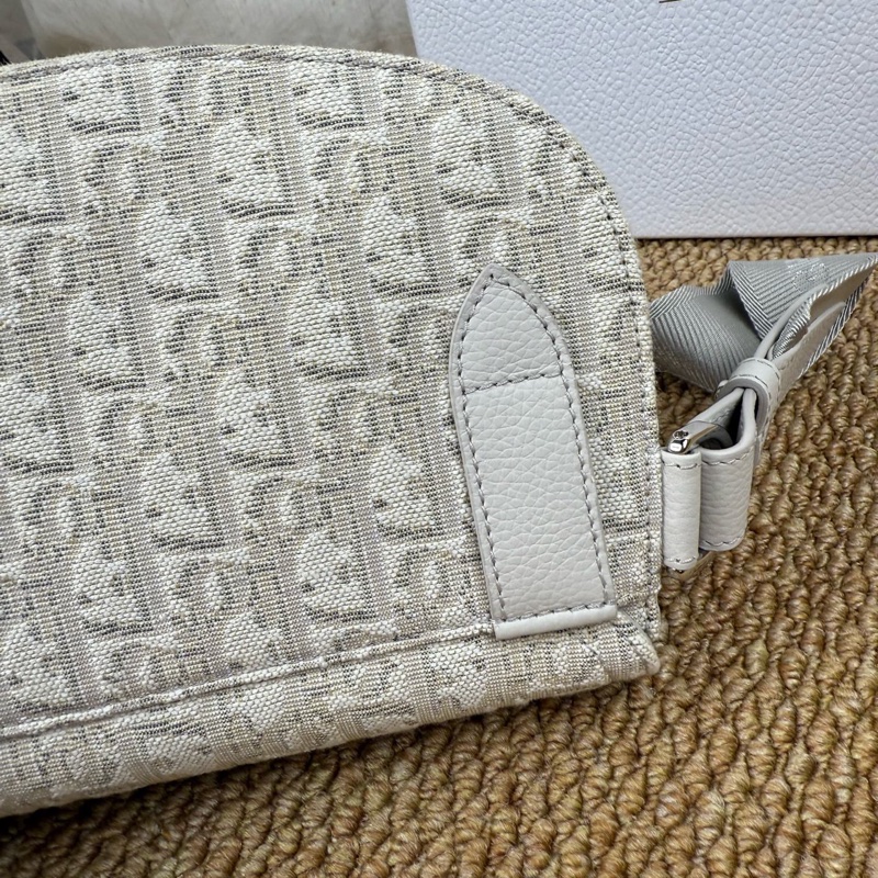 DIOR迪奧 Saddle 經典刺繡馬鞍包 小號 米白色 約24x17cm-18