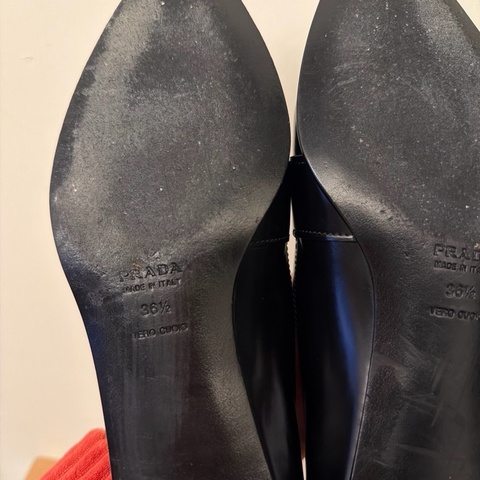 Prada  尺寸36 1/2