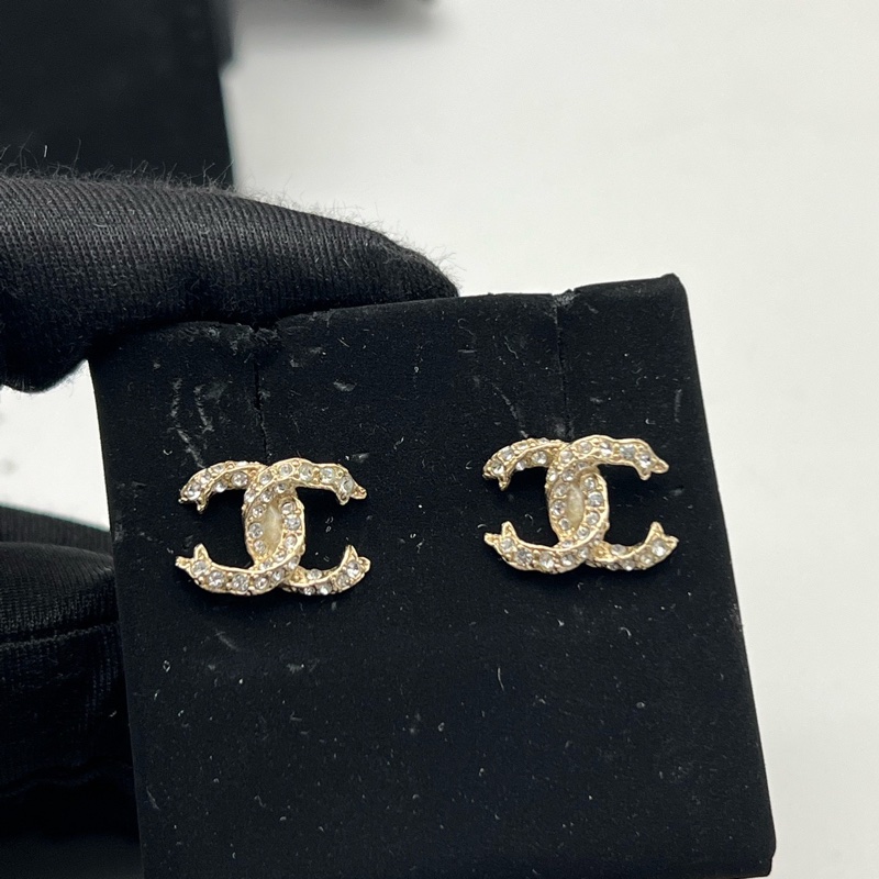 Chanel/香奈兒 雙C 帶鑽耳釘-1