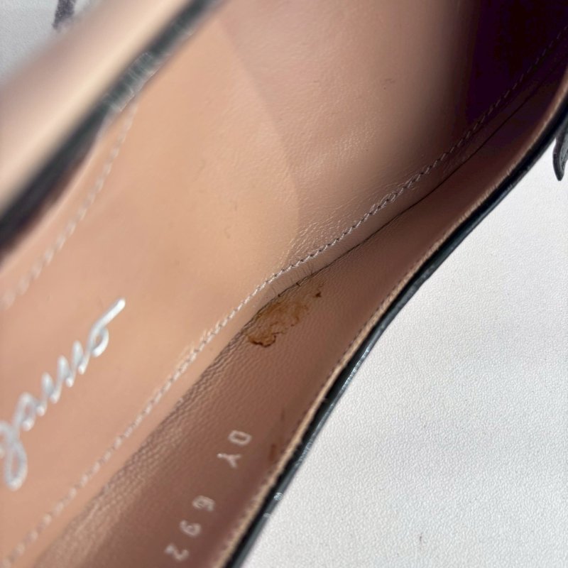 Salvatore Ferragamo 米白拼黑色蝴蝶結低跟鞋-9