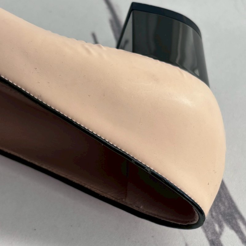 Salvatore Ferragamo 米白拼黑色蝴蝶結低跟鞋-14