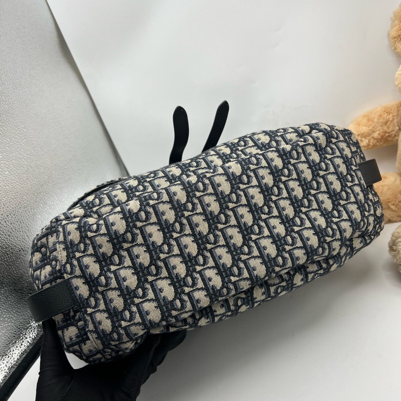 Dior/迪奧 老花大號馬鞍斜挎包 20編碼 尺寸約40*32。-5