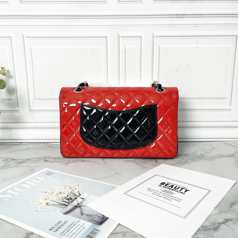 Chanel 紅黑拼色漆皮CF中號肩背包25×15×7 99新配件塵袋-5