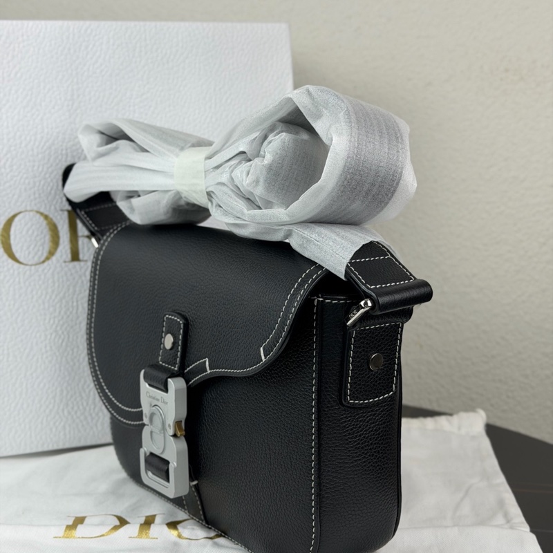 Dior迪奧 黑色馬鞍包 荔枝紋牛皮白色縫線 小號22年 尺寸約 23×18×6cm-3