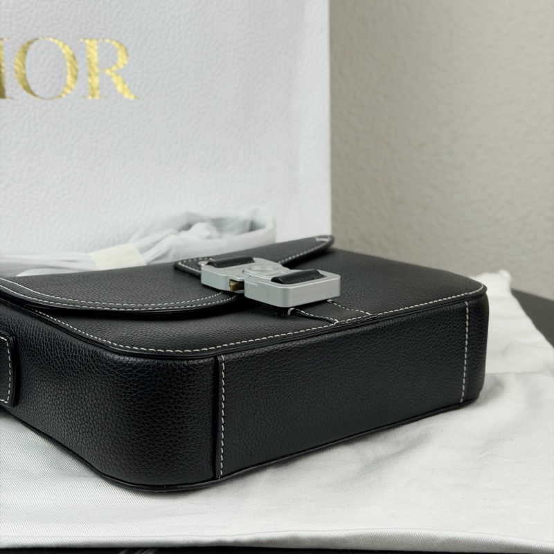 Dior迪奧 黑色馬鞍包 荔枝紋牛皮白色縫線 小號22年 尺寸約 23×18×6cm-5