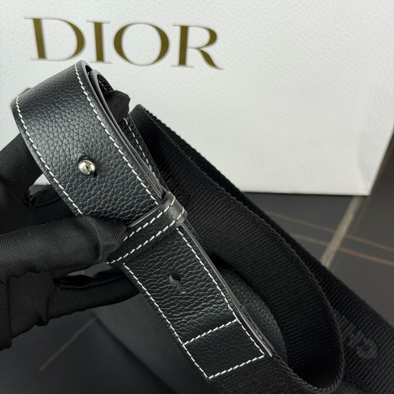 Dior迪奧 黑色馬鞍包 荔枝紋牛皮白色縫線 小號22年 尺寸約 23×18×6cm-6