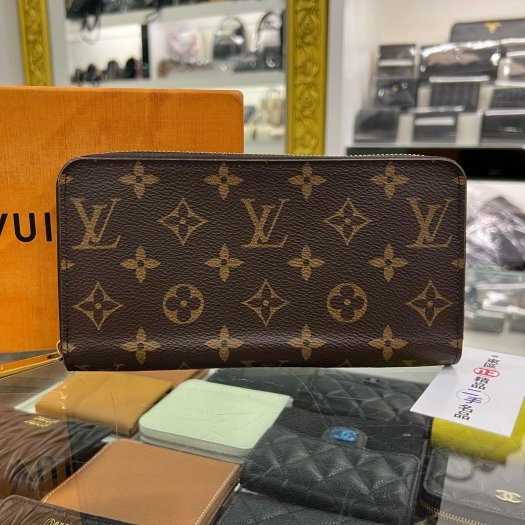 區正精品㊣LV M41894 字紋芭蕾粉紅色內裏ㄇ字拉鍊長夾 RA1851-0