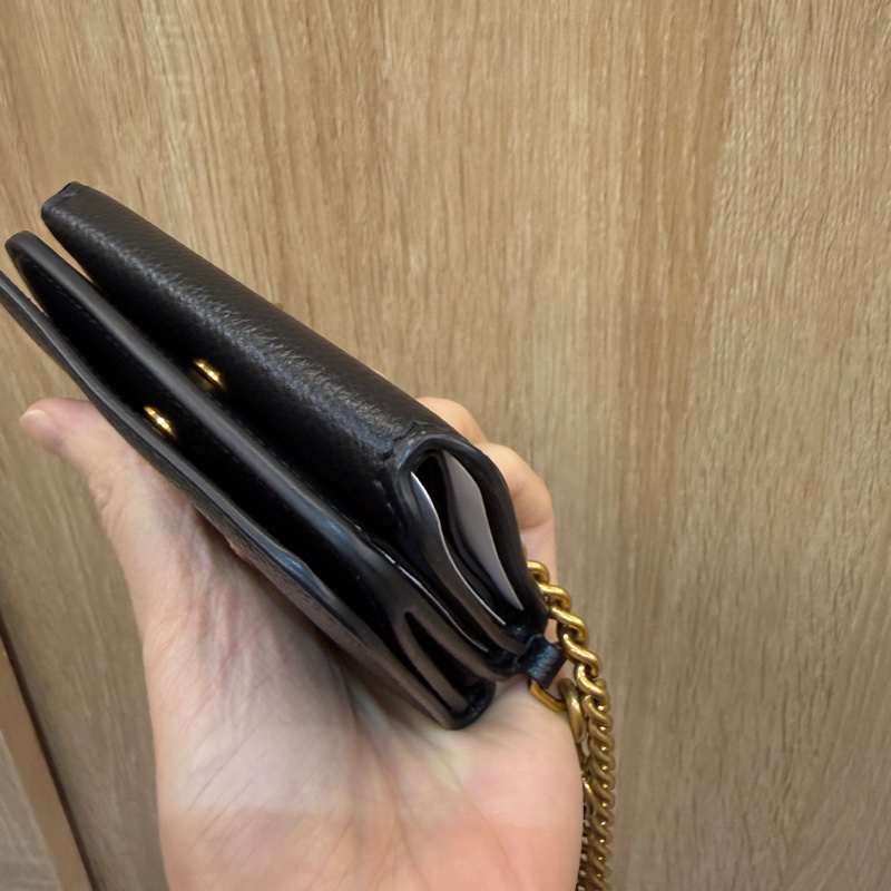 Balenciaga 黑牛皮霧金釦可以斜背三折短夾-8