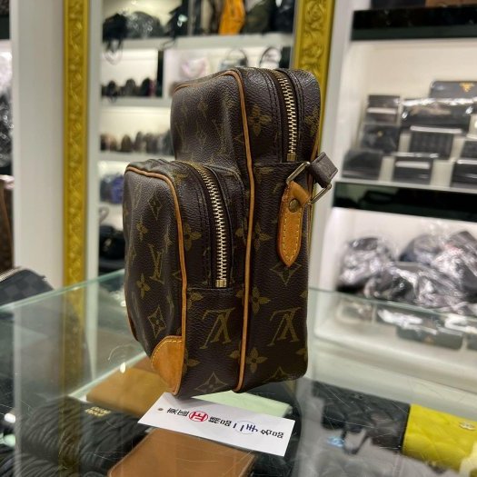 東區正精品㊣ LV Monogram Amazon M45236 字紋老花前口袋子母包斜背包 RZ6139-1