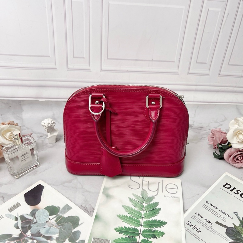 LV 玫紅色水波紋alma BB肩背斜背包17*8*12 98新配件塵袋鑰匙鎖頭-1