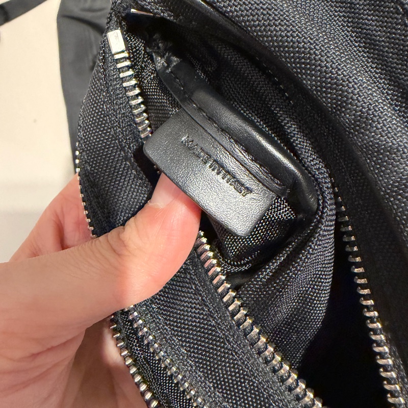 Celine 黑色腰包-4