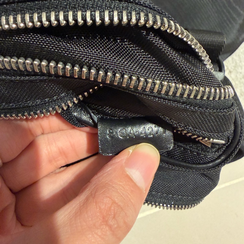 Celine 黑色腰包-5