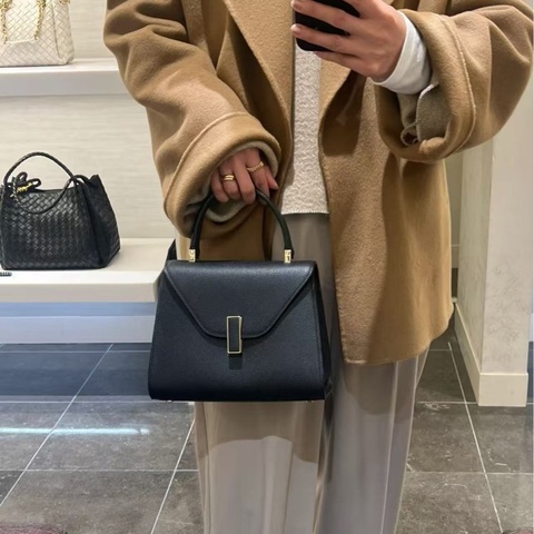 Valextra 黑色經典手提肩背斜背包22×16.5×11.5 98新配件塵袋