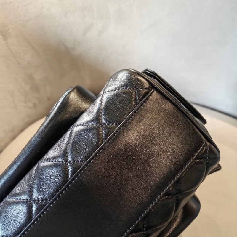 99新未使用品 Chanel 24K 黑金相機包 大號-9