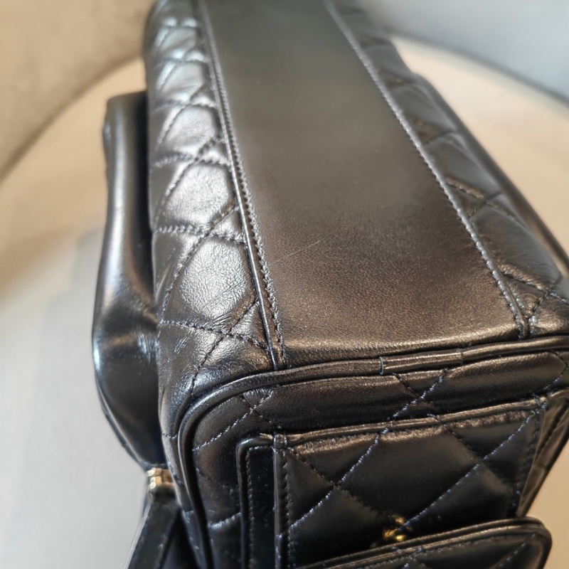 99新未使用品 Chanel 24K 黑金相機包 大號-11