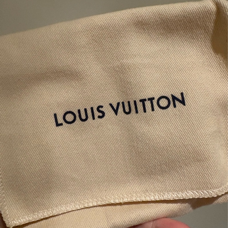 LV老花三折短夾-19