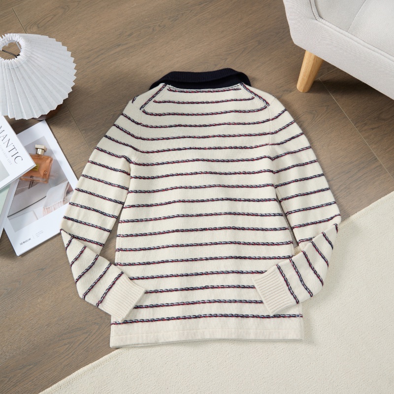 ❤️CHANEL 經典版型外套 精緻LOGO紐扣-7