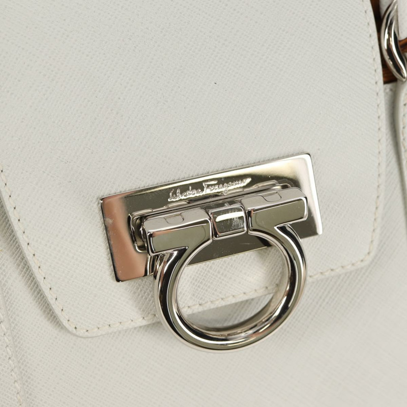 【日本直送】Salvatore Ferragamo Gancini 手提包 藤編 米色 銀色 正品 159168V-17