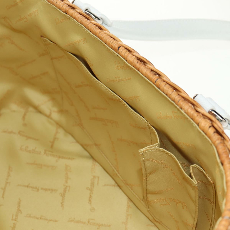【日本直送】Salvatore Ferragamo Gancini 手提包 藤編 米色 銀色 正品 159168V-22