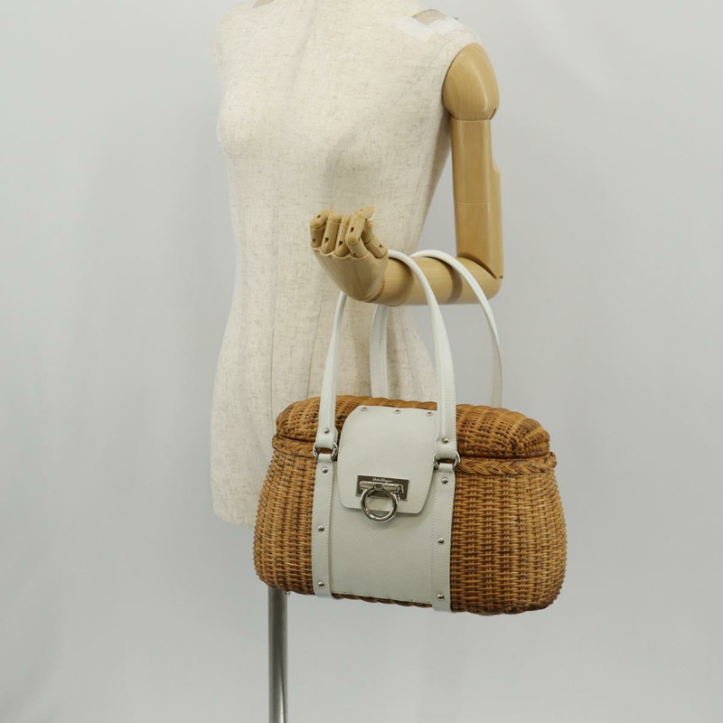 【日本直送】Salvatore Ferragamo Gancini 手提包 藤編 米色 銀色 正品 159168V-25