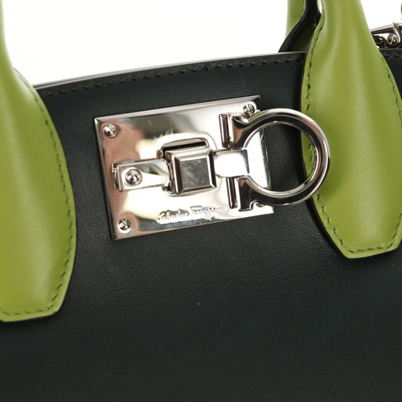 【日本直送】Salvatore Ferragamo Gancini Studio 皮革雙肩包 綠色銀色 正品 158925V-20