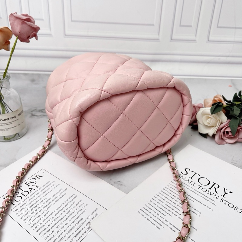 CHANEL 粉色金扣水桶肩背包 19*12*17 98新配件塵袋保卡購證-4