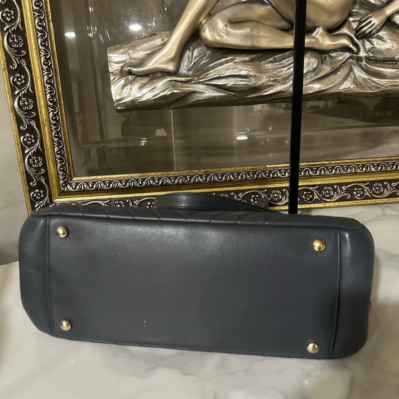 ✨Chanel 灰金 V紋 托特包 99新🩶-5