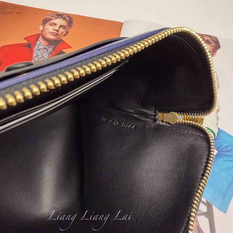 CELINE 經典Trio藍黑撞色小羊皮手拿包-3