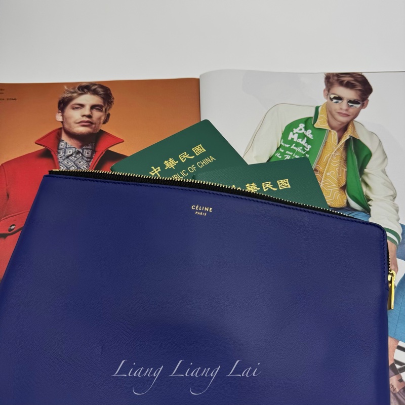 CELINE 經典Trio藍黑撞色小羊皮手拿包-4