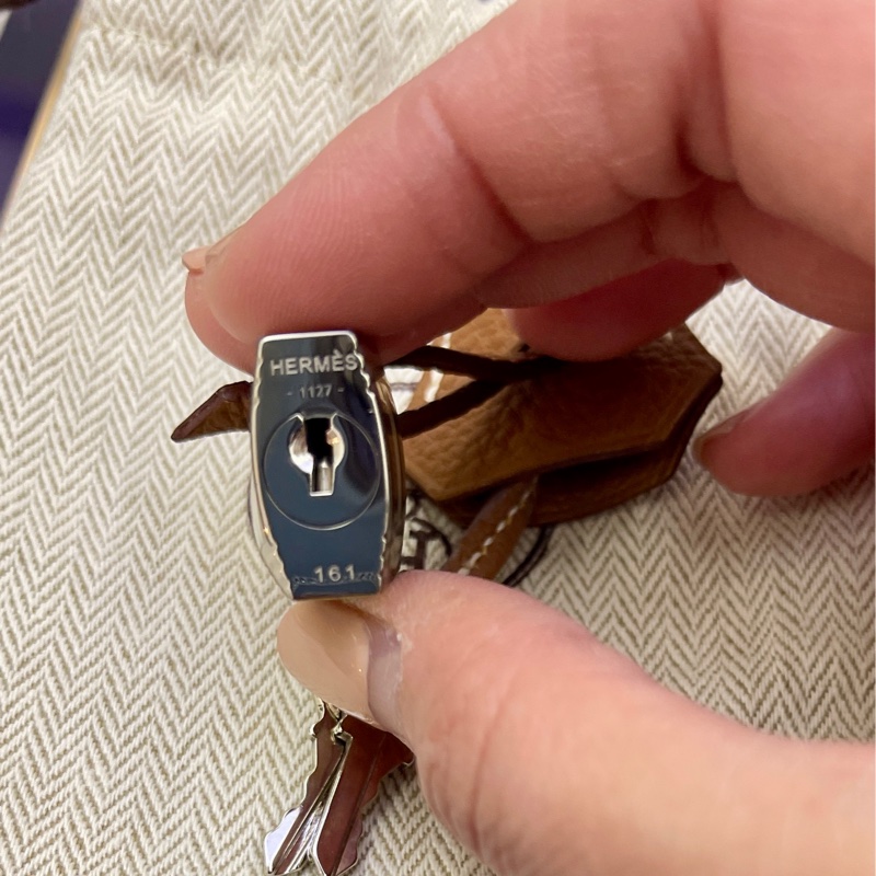 Birkin30金棕銀扣-25