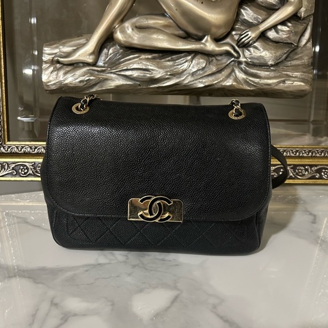 ✨Chanel 小號雙面郵差包 超級酷 雙面都好看 99🖤