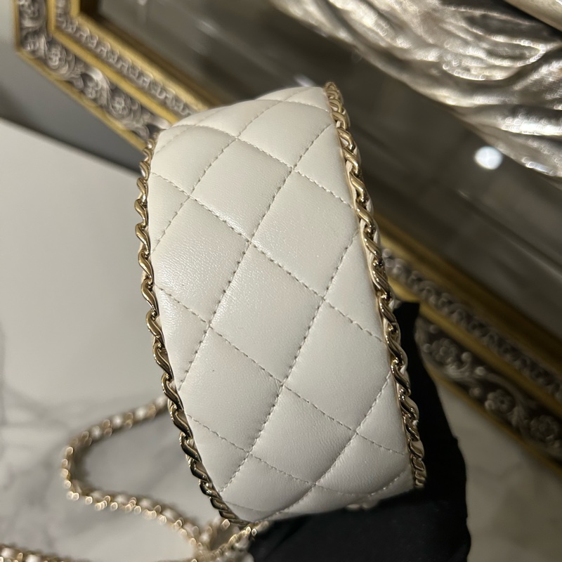 ✨Chanel 白色圓餅穿鏈 限量款 99新🤍-5