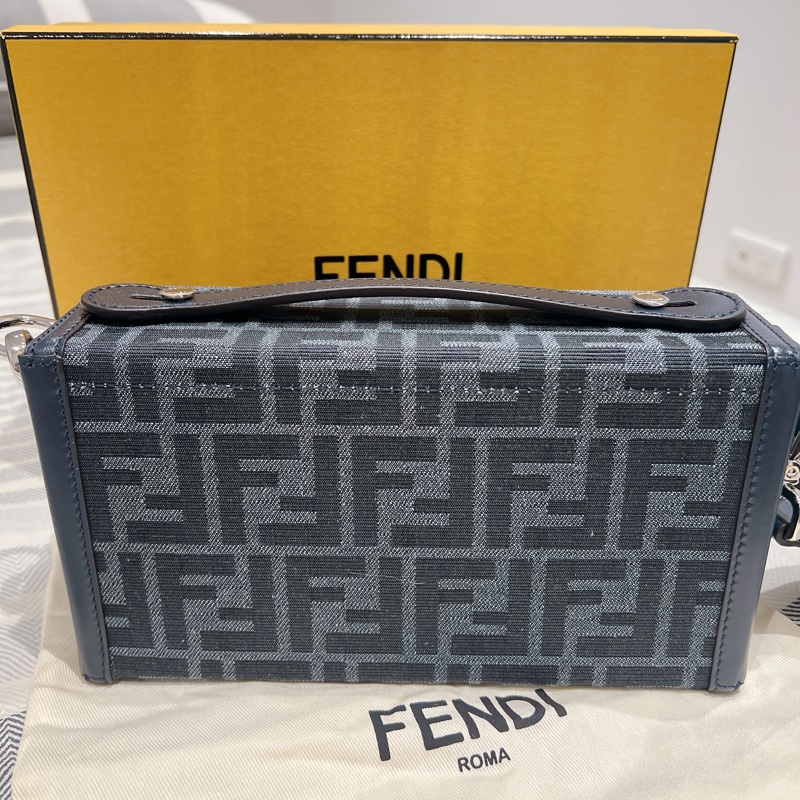 Fendi soft trunk箱包-2
