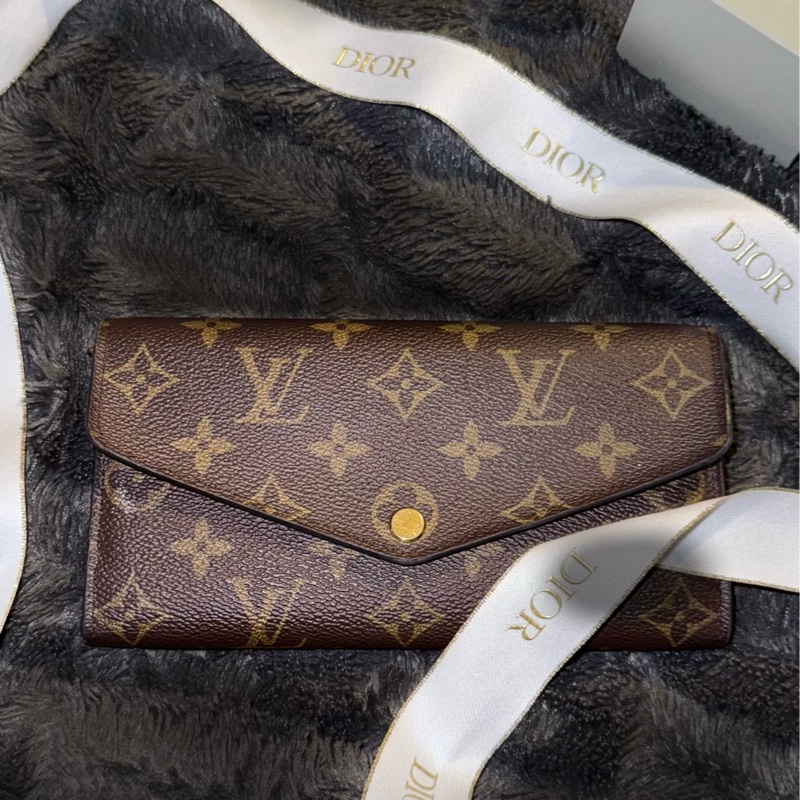 LV Sarah長夾 經典老花款 稀有粉色內裡❗️-0